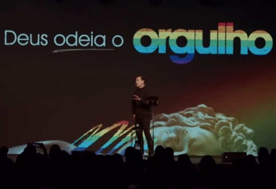 Pastor André Valadão condena comunidade LGBTQIAP+: Deus odeia o orgulho